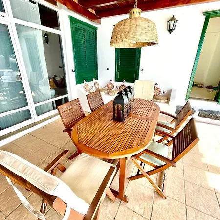 Luxury House De Teguise