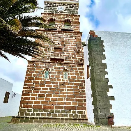 Luxury House De Teguise