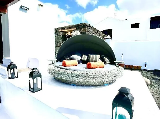 Luxury House De Villa *