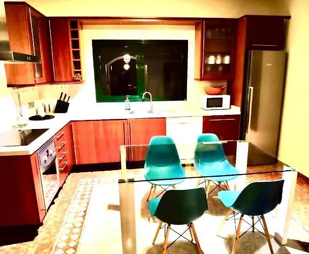 Luxury House De Villa Teguise (Lanzarote)